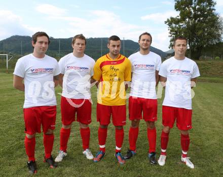 Fussball. 2. Klasse D. Frantschach. Daniel Hanschitz, Almir Music, Sanel Hodzic, Peter Schatz, Haci Osman Yavru. Griffen, 31.8.2013.
Foto: Kuess
---
pressefotos, pressefotografie, kuess, qs, qspictures, sport, bild, bilder, bilddatenbank