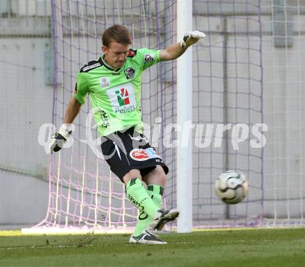 Fussball Regionalliga. SK Austria Klagenfurt gegen WAC Amateure.  Max Friesacher (WAC). Klagenfurt, am 30.8.2013.
Foto: Kuess
---
pressefotos, pressefotografie, kuess, qs, qspictures, sport, bild, bilder, bilddatenbank