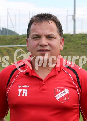 Fussball. 1. Klasse D. St. Andrae. Trainer Gerald Baumgartner. Griffen, 31.8.2013.
Foto: Kuess
---
pressefotos, pressefotografie, kuess, qs, qspictures, sport, bild, bilder, bilddatenbank