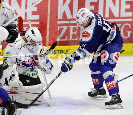 Eishockey Testspiel EC VSV gegen EHC Biel. Curtis Fraser, (VSV),  Lukas Meili  (Biel). Villach, am 1.9.2013.
Foto: Kuess
---
pressefotos, pressefotografie, kuess, qs, qspictures, sport, bild, bilder, bilddatenbank