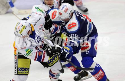 Eishockey Testspiel EC VSV gegen EHC Biel. Curtis Fraser, (VSV), Matt Ellison (Biel). Villach, am 1.9.2013.
Foto: Kuess
---
pressefotos, pressefotografie, kuess, qs, qspictures, sport, bild, bilder, bilddatenbank