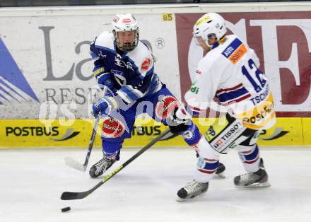 Eishockey Testspiel EC VSV gegen EHC Biel. Christof Kromp,(VSV),  Mathieu Tschantre (Biel). Villach, am 1.9.2013.
Foto: Kuess
---
pressefotos, pressefotografie, kuess, qs, qspictures, sport, bild, bilder, bilddatenbank