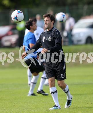 Fussball Bundesliga. RZ Pellets WAC. Training. Joachim Standfest. Wolfsberg, 3.9.2013.
Foto: Kuess

---
pressefotos, pressefotografie, kuess, qs, qspictures, sport, bild, bilder, bilddatenbank