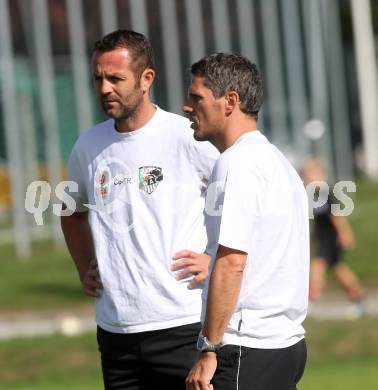 Fussball Bundesliga. RZ Pellets WAC. Training. Trainer Dietmar Kuehbauer, Hannes Jochum. Wolfsberg, 3.9.2013.
Foto: Kuess

---
pressefotos, pressefotografie, kuess, qs, qspictures, sport, bild, bilder, bilddatenbank