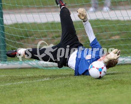 Fussball Bundesliga. RZ Pellets WAC. Training. Christian Dobnik. Wolfsberg, 3.9.2013.
Foto: Kuess

---
pressefotos, pressefotografie, kuess, qs, qspictures, sport, bild, bilder, bilddatenbank