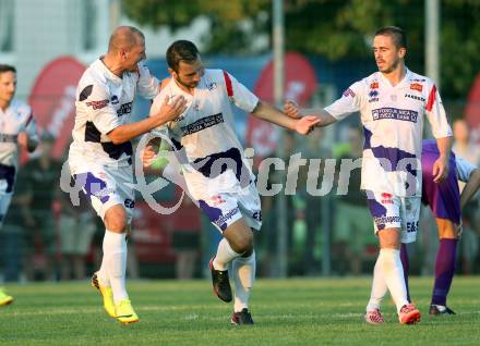 Fussball Regionalliga. SAK gegen SK Austria Klagenfurt. Torjubel Christian Dlopst, Murat Veliu, Grega Triplat (SAK). Klagenfurt, 6.9.2013.
Foto: Kuess
---
pressefotos, pressefotografie, kuess, qs, qspictures, sport, bild, bilder, bilddatenbank