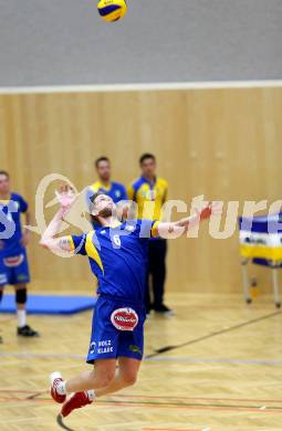 Volleyball Testspiel. SK Posojilnica Aich/Dob gegen Kamerun.  Peter Wohlfahrtstaetter. Bleiburg, 5.9.2013.
Foto. Kuess
---
pressefotos, pressefotografie, kuess, qs, qspictures, sport, bild, bilder, bilddatenbank