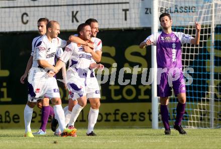 Fussball Regionalliga. SAK gegen SK Austria Klagenfurt. Torjubel Christian Dlopst, Grega Triplat, Murat Veliu (SAK). Klagenfurt, 6.9.2013.
Foto: Kuess
---
pressefotos, pressefotografie, kuess, qs, qspictures, sport, bild, bilder, bilddatenbank