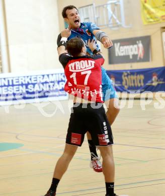 HLA. Handball Bundesliga. SC Ferlach gegen Sparkasse Schwaz.  Miro Barisic (Ferlach), Manuel Gierlinger  (Schwaz). Ferlach, 7.9.2013.
Foto: Kuess
---
pressefotos, pressefotografie, kuess, qs, qspictures, sport, bild, bilder, bilddatenbank