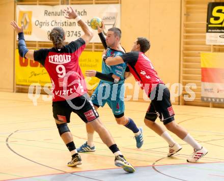 HLA. Handball Bundesliga. SC Ferlach gegen Sparkasse Schwaz. David Kovac  (Ferlach), Spiridon Balomenos (Schwaz). Ferlach, 7.9.2013.
Foto: Kuess
---
pressefotos, pressefotografie, kuess, qs, qspictures, sport, bild, bilder, bilddatenbank