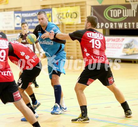 HLA. Handball Bundesliga. SC Ferlach gegen Sparkasse Schwaz. David Kovac  (Ferlach), Andriuska Mindaugas (Schwaz). Ferlach, 7.9.2013.
Foto: Kuess
---
pressefotos, pressefotografie, kuess, qs, qspictures, sport, bild, bilder, bilddatenbank