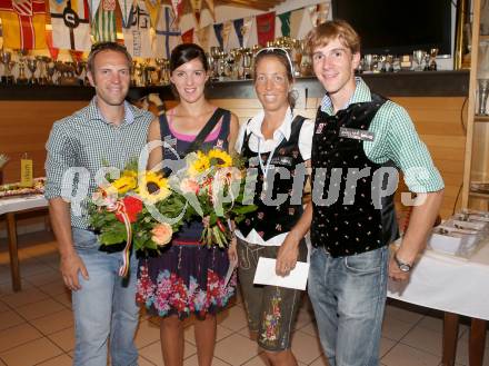 Rudern. Empfang und Ehrung der Weltmeisterschaftsteilnehmer durch den Ruderverband. Kurt Traer, Magdalena Lobnig,  Michaela Taupe-Traer, Florian Berg. Klagenfurt, 7.9.2013.
Foto: Kuess
---
pressefotos, pressefotografie, kuess, qs, qspictures, sport, bild, bilder, bilddatenbank