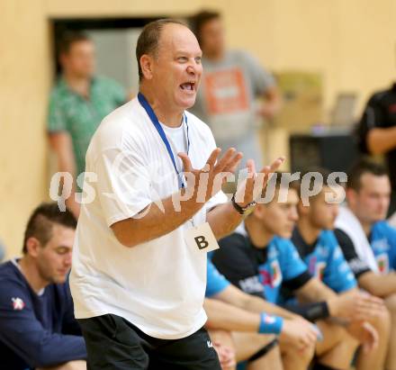 HLA. Handball Bundesliga. SC Ferlach gegen Sparkasse Schwaz. Trainer Miso Toplak (Ferlach). Ferlach, 7.9.2013.
Foto: Kuess
---
pressefotos, pressefotografie, kuess, qs, qspictures, sport, bild, bilder, bilddatenbank