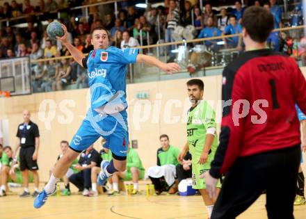 HLA. Handball. SC Ferlach gegen SG INSIGNIS HANDBALL WESTWIEN. David Kovac, (Ferlach), Sandro Ivudic  (Westwien). Ferlach, am 14.9.2013.
Foto: Kuess 
---
pressefotos, pressefotografie, kuess, qs, qspictures, sport, bild, bilder, bilddatenbank