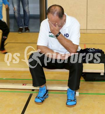 HLA. Handball. SC Ferlach gegen SG INSIGNIS HANDBALL WESTWIEN. Trainer Miso Toplak (Ferlach). Ferlach, am 14.9.2013.
Foto: Kuess 
---
pressefotos, pressefotografie, kuess, qs, qspictures, sport, bild, bilder, bilddatenbank