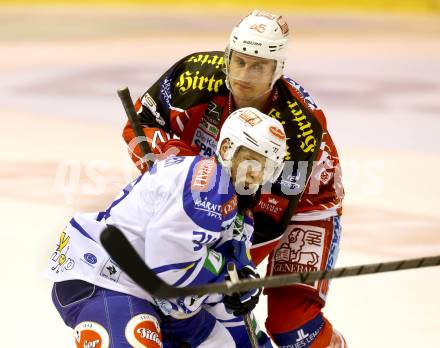 EBEL. Eishockey Bundesliga. KAC gegen VSV. David Schuller, (KAC), Markus Peintner  (VSV). Klagenfurt, am 15.9.2013
Foto: Kuess 

---
pressefotos, pressefotografie, kuess, qs, qspictures, sport, bild, bilder, bilddatenbank