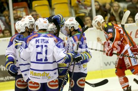 EBEL. Eishockey Bundesliga. KAC gegen VSV.  Torjubel  (VSV). Klagenfurt, am 15.9.2013
Foto: Kuess 

---
pressefotos, pressefotografie, kuess, qs, qspictures, sport, bild, bilder, bilddatenbank