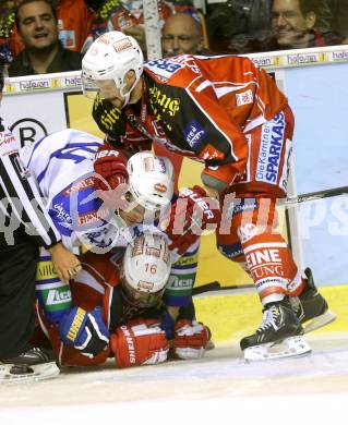 EBEL. Eishockey Bundesliga. KAC gegen VSV. Paul Schellander, (KAC),   Patrick Harand, Brock McBride (VSV). Klagenfurt, am 15.9.2013
Foto: Kuess 

---
pressefotos, pressefotografie, kuess, qs, qspictures, sport, bild, bilder, bilddatenbank