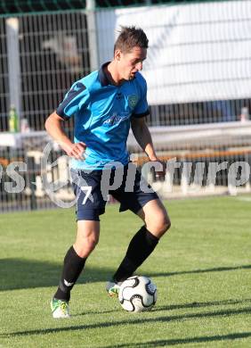 Fussball. Regionalliga. SAK gegen Pasching. Patrick Pfennich (Pasching). Klagenfurt, 20.9.2013.
Foto: Kuess
---
pressefotos, pressefotografie, kuess, qs, qspictures, sport, bild, bilder, bilddatenbank