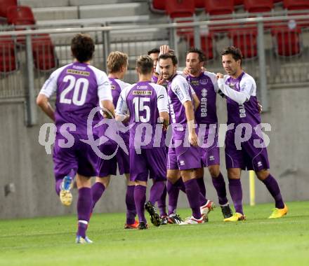 Fussball. Regionalliga. SK Austria Klagenfurt gegen Wallern. Torjubel (Austria Klagenfurt. Klagenfurt, 20.9.2013.
Foto: Kuess
---
pressefotos, pressefotografie, kuess, qs, qspictures, sport, bild, bilder, bilddatenbank