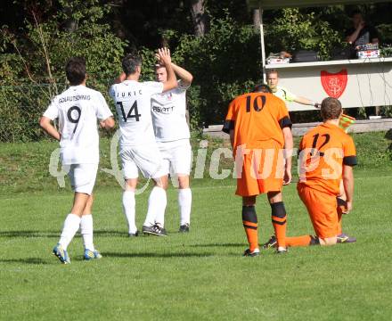 Fussball. Kaerntner Liga. Atus Ferlach gegen Landskron. torjubel (Ferlach). Ferlach, 21.9.2013.
Foto: Kuess
---
pressefotos, pressefotografie, kuess, qs, qspictures, sport, bild, bilder, bilddatenbank