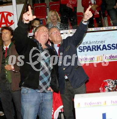 EBEL. Eishockey Bundesliga. KAC gegen VSV. Sepp Puschnig, Dieter Kalt (KAC). Klagenfurt, am 15.9.2013
Foto: Kuess 

---
pressefotos, pressefotografie, kuess, qs, qspictures, sport, bild, bilder, bilddatenbank