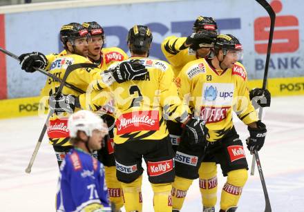 EBEL. Eishockey Bundesliga. EC VSV gegen UPC Vienna Capitals. Torjubel Caps.. Villach, am 22.9.2013.
Foto: Kuess 


---
pressefotos, pressefotografie, kuess, qs, qspictures, sport, bild, bilder, bilddatenbank