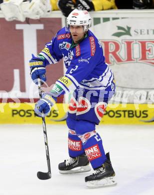 EBEL. Eishockey Bundesliga. EC VSV gegen UPC Vienna Capitals.  Cole Jarrett (VSV). Villach, am 22.9.2013.
Foto: Kuess 


---
pressefotos, pressefotografie, kuess, qs, qspictures, sport, bild, bilder, bilddatenbank