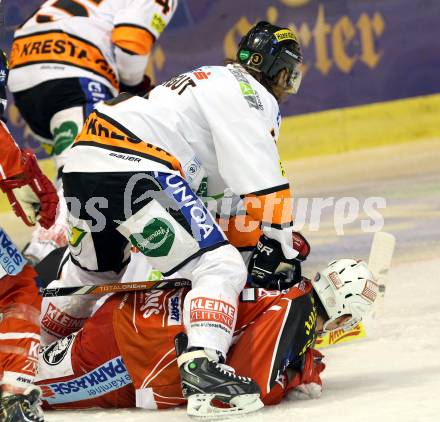 EBEL. Eishockey Bundesliga. KAC gegen Moser Medical Graz 99ers. David Schuller, (KAC), Andreas Wiedergut  (Graz). Klagenfurt, am 22.9.2013
Foto: Kuess 

---
pressefotos, pressefotografie, kuess, qs, qspictures, sport, bild, bilder, bilddatenbank