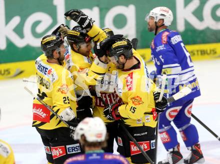 EBEL. Eishockey Bundesliga. EC VSV gegen UPC Vienna Capitals.  Torjubel Jonathan Ferland, Benoit Gratton, Sven Klimbacher, Francois Fortier (Vienna). Villach, am 22.9.2013.
Foto: Kuess 


---
pressefotos, pressefotografie, kuess, qs, qspictures, sport, bild, bilder, bilddatenbank