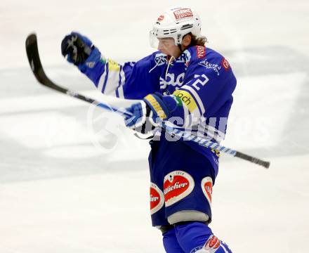 EBEL. Eishockey Bundesliga. EC VSV gegen UPC Vienna Capitals. Torjubel John HUghes (VSV). Villach, am 22.9.2013.
Foto: Kuess 


---
pressefotos, pressefotografie, kuess, qs, qspictures, sport, bild, bilder, bilddatenbank