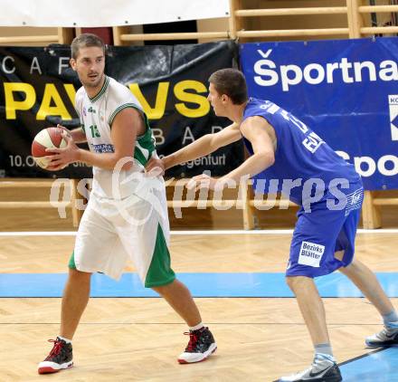 Basketball. Chevrolet Cup 2013. KOS-CELOVEC gegen Redwell Gunners. Radmanovic Milovan (KOS), Fruehwirt Erik  (Redwell Gunners). Klagenfurt, 22.9.2013
Foto: Kuess

---
pressefotos, pressefotografie, kuess, qs, qspictures, sport, bild, bilder, bilddatenbank