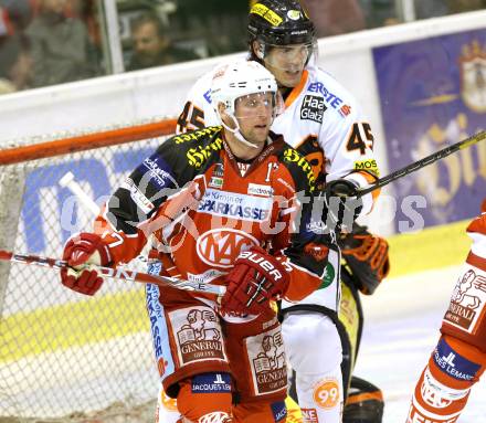 EBEL. Eishockey Bundesliga. KAC gegen Moser Medical Graz 99ers. Colton Fretter,  (KAC), Alexandre Picard (Graz). Klagenfurt, am 22.9.2013
Foto: Kuess 

---
pressefotos, pressefotografie, kuess, qs, qspictures, sport, bild, bilder, bilddatenbank