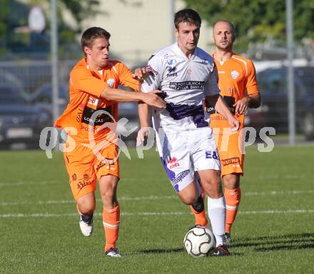 Fussball OEFB Cup. SAK gegen Hartberg. Pajtim Bilali, (SAK), Milan Kocic (Hartberg). Klagenfurt, 23.9.2013.
Foto: Kuess
---
pressefotos, pressefotografie, kuess, qs, qspictures, sport, bild, bilder, bilddatenbank