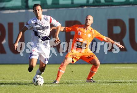 Fussball OEFB Cup. SAK gegen Hartberg. Murat Veliu, (SAK), Stephan Stueckler  (Hartberg). Klagenfurt, 23.9.2013.
Foto: Kuess
---
pressefotos, pressefotografie, kuess, qs, qspictures, sport, bild, bilder, bilddatenbank