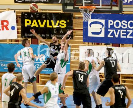 2. Basketball Bundesliga. KOS Posojilnica Bank Celovec gegen BBU Salzburg. Primc Ales (KOS), Tolsdorff Max (Salzburg). Klagenfurt, 28.9.2013.
Foto: Kuess
---
pressefotos, pressefotografie, kuess, qs, qspictures, sport, bild, bilder, bilddatenbank