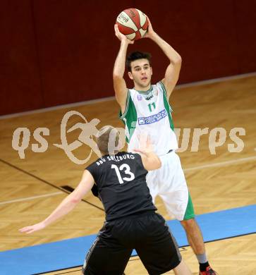 2. Basketball Bundesliga. KOS Posojilnica Bank Celovec gegen BBU Salzburg. Toman Feinig (KOS), Christian Schneider (Salzburg). Klagenfurt, 28.9.2013.
Foto: Kuess
---
pressefotos, pressefotografie, kuess, qs, qspictures, sport, bild, bilder, bilddatenbank