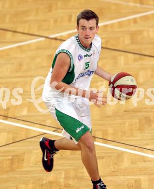 2. Basketball Bundesliga. KOS Posojilnica Bank Celovec gegen BBU Salzburg. Thurner Aljosa (KOS). Klagenfurt, 28.9.2013.
Foto: Kuess
---
pressefotos, pressefotografie, kuess, qs, qspictures, sport, bild, bilder, bilddatenbank