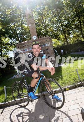 Radsport. Bernhard Eisel. Palazzo Vecchio Florenz. Klagenfurt, 23.9.2013.
Foto. Kuess
---
pressefotos, pressefotografie, kuess, qs, qspictures, sport, bild, bilder, bilddatenbank