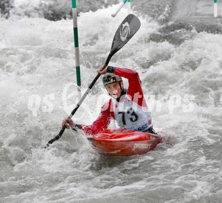 Wildwassersport. Alpe Adria Kanu Slalom. GURK 2013. Mario Leitner. Gurkerbruecke, 29.9.2013.
Foto: Kuess
---
pressefotos, pressefotografie, kuess, qs, qspictures, sport, bild, bilder, bilddatenbank