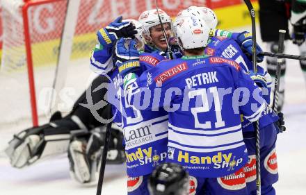 EBEL. Eishockey Bundesliga. EC VSV gegen HDD Telemach Olimpija Ljubljana. Torjubel Alexander Rauchenwald, Patrick Platzer, Benjamin Petrik, Stefan Bacher (VSV). Villach, am 29.9.2013.
Foto: Kuess 


---
pressefotos, pressefotografie, kuess, qs, qspictures, sport, bild, bilder, bilddatenbank