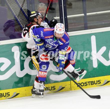 EBEL. Eishockey Bundesliga. EC VSV gegen HC Orli Znojmo. Gerhard Unterluggauer, (VSV), Martin Podesva  (Orli Znojmo). Villach, am 6.10..2013.
Foto: Kuess 


---
pressefotos, pressefotografie, kuess, qs, qspictures, sport, bild, bilder, bilddatenbank