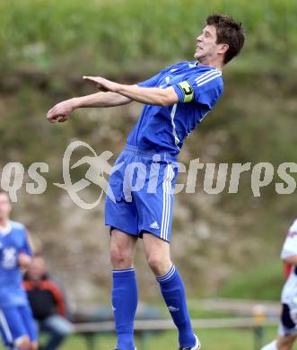 Fussball Unterliga Ost. SG SAK Amateure gegen Ruden. Rok Rozeniicnik Korosec (Ruden). Wiederndorf, am 6.10.2013.
Foto: Kuess
---
pressefotos, pressefotografie, kuess, qs, qspictures, sport, bild, bilder, bilddatenbank