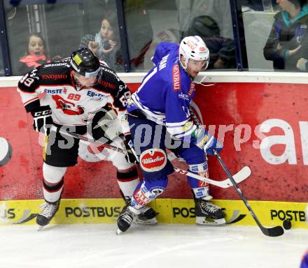 EBEL. Eishockey Bundesliga. EC VSV gegen HC Orli Znojmo. Derek Ryan,(VSV),  Jan Lattner  (Orli Znojmo). Villach, am 6.10..2013.
Foto: Kuess 


---
pressefotos, pressefotografie, kuess, qs, qspictures, sport, bild, bilder, bilddatenbank