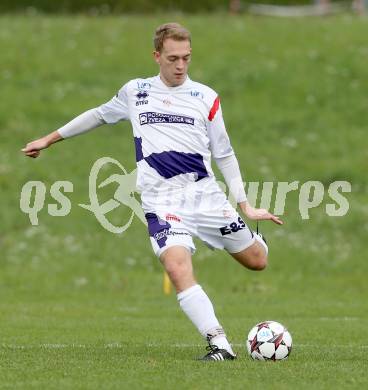 Fussball Unterliga Ost. SG SAK Amateure gegen Ruden. Milos Ilic (SAK). Wiederndorf, am 6.10.2013.
Foto: Kuess
---
pressefotos, pressefotografie, kuess, qs, qspictures, sport, bild, bilder, bilddatenbank