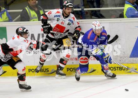 EBEL. Eishockey Bundesliga. EC VSV gegen HC TWK Innsbruck. Derek Ryan,  (VSV), Florian Stern, Benedikt Schennach (Innsbruck). Villach, am 8.10..2013.
Foto: Kuess 


---
pressefotos, pressefotografie, kuess, qs, qspictures, sport, bild, bilder, bilddatenbank