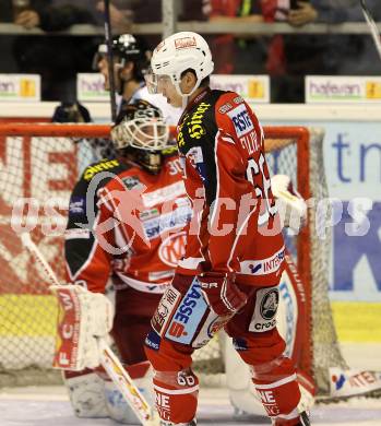 EBEL. Eishockey Bundesliga. KAC gegen SAPA Fehervar AV19. Mihael Filipic, (KAC),  Jubel (Alba Volan). Klagenfurt, am 8.10.2013
Foto: Kuess 

---
pressefotos, pressefotografie, kuess, qs, qspictures, sport, bild, bilder, bilddatenbank