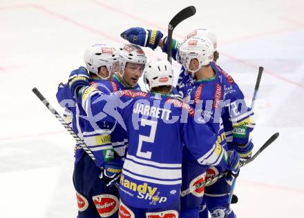 EBEL. Eishockey Bundesliga. EC VSV gegen HC TWK Innsbruck.  Torjubel Gerhard Unterluggauer, John Hughes, Derek Ryan, Curtis Fraser, Cole Jarrett (VSV). Villach, am 8.10..2013.
Foto: Kuess 


---
pressefotos, pressefotografie, kuess, qs, qspictures, sport, bild, bilder, bilddatenbank