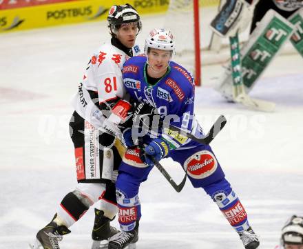 EBEL. Eishockey Bundesliga. EC VSV gegen HC TWK Innsbruck. Alexander Rauchenwald,  (VSV), Justin Donati (Innsbruck). Villach, am 8.10..2013.
Foto: Kuess 


---
pressefotos, pressefotografie, kuess, qs, qspictures, sport, bild, bilder, bilddatenbank