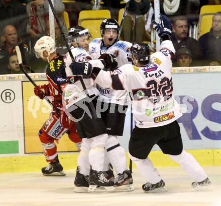 EBEL. Eishockey Bundesliga. KAC gegen SAPA Fehervar AV19.  Torjubel (Alba Volan). Klagenfurt, am 8.10.2013
Foto: Kuess 

---
pressefotos, pressefotografie, kuess, qs, qspictures, sport, bild, bilder, bilddatenbank